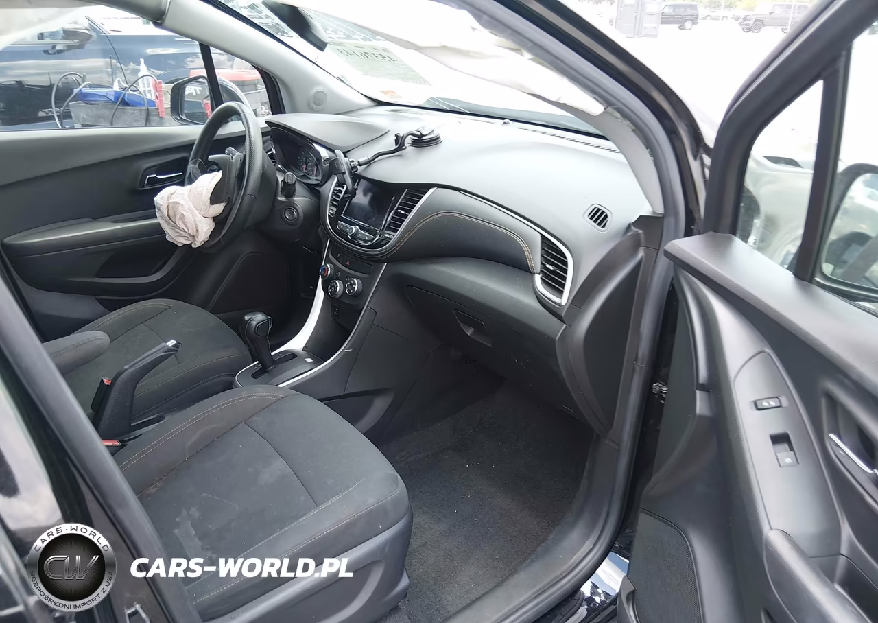 2020 Chevrolet Trax Awd Ls VIN:KL7CJNSB2LB334090 - 5