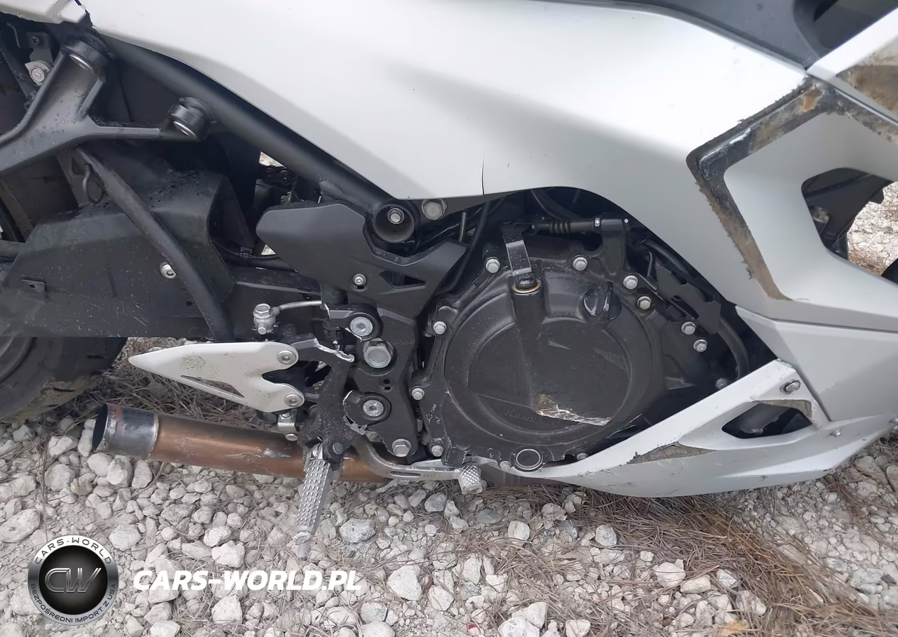 2025 Kawasaki Ex500 VIN:ML5EXGG19SDA70484 - 8
