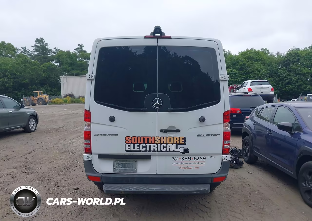 2016 Mercedes-Benz Sprinter 2500 Normal Roof VIN:WD3PE7DD5GP228738 - 17