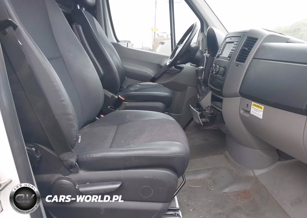 2016 Mercedes-Benz Sprinter 2500 Normal Roof VIN:WD3PE7DD5GP228738 - 5