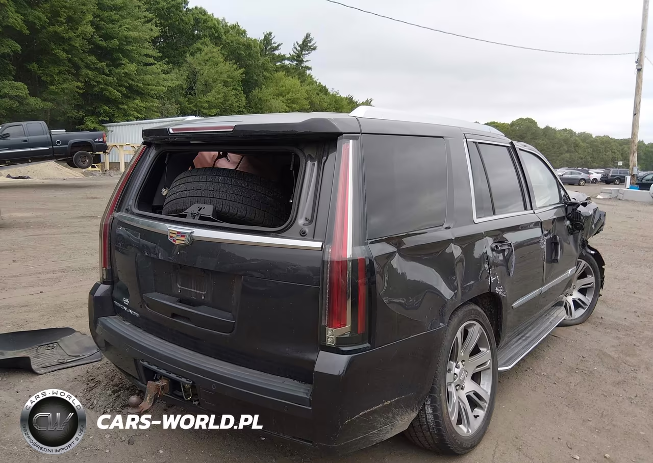 2016 Cadillac Escalade Luxury Collection VIN:1GYS4BKJ7GR420689 - 4