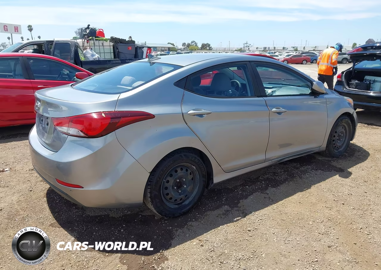 2016 Hyundai Elantra Se VIN:KMHDH4AE4GU511513 - 4