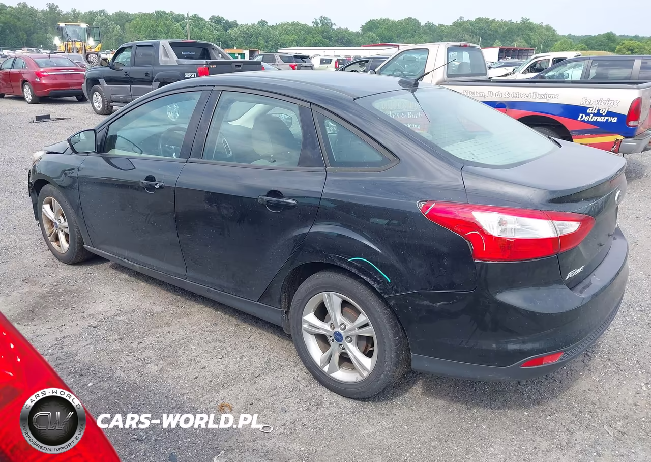2013 Ford Focus Se VIN:1FADP3F26DL343171 - 3