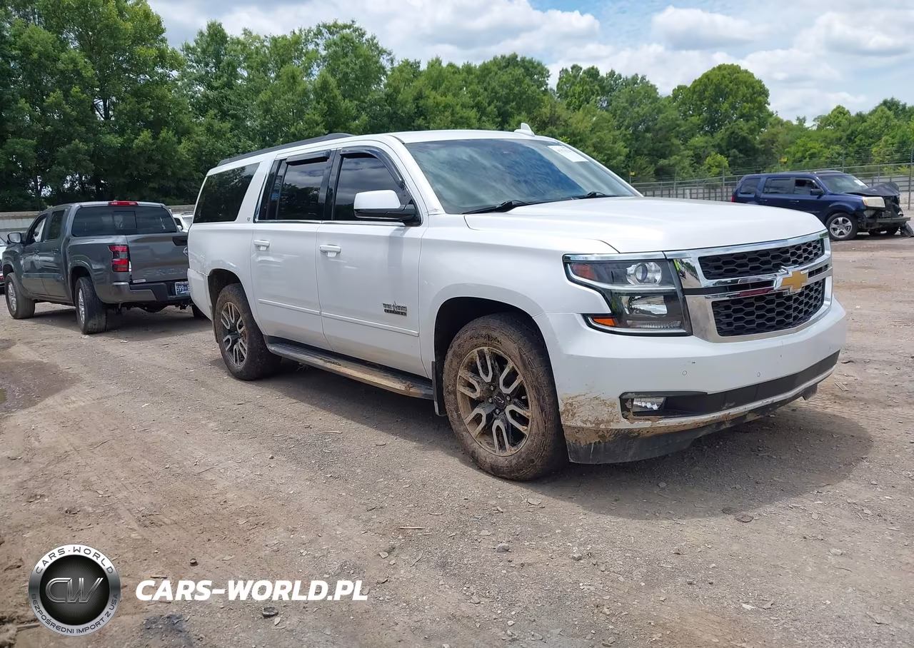 2016 Chevrolet Suburban Lt – zdjęcie 1 z 16