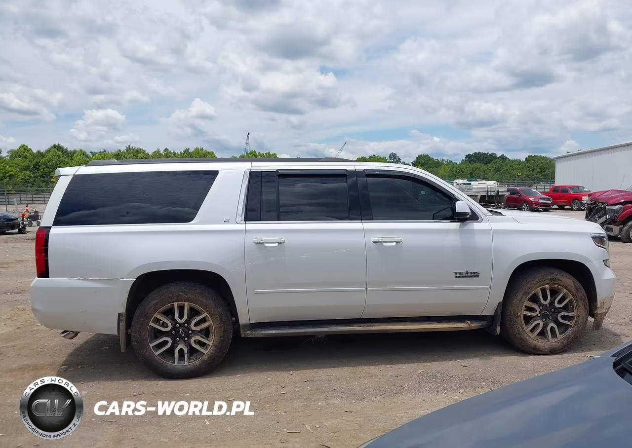 2016 Chevrolet Suburban Lt VIN:1GNSKHKC2GR168809 - 13