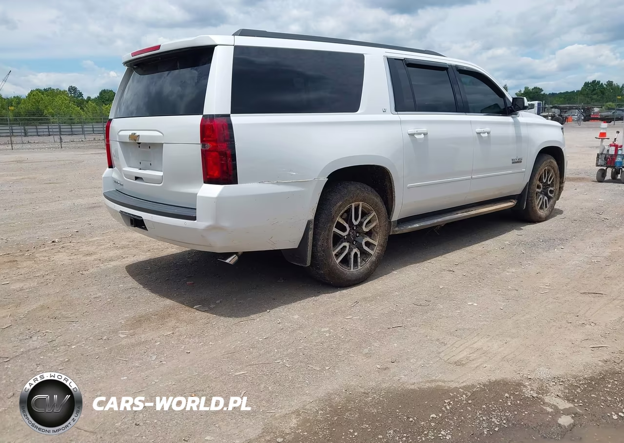 2016 Chevrolet Suburban Lt VIN:1GNSKHKC2GR168809 - 4