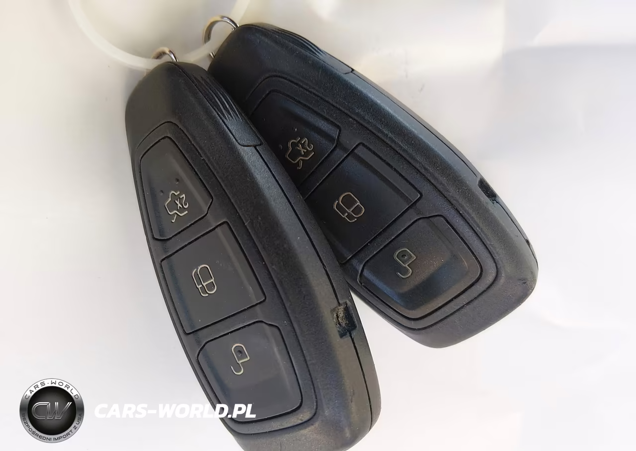 2015 Ford Fiesta Titanium VIN:3FADP4CJ3FM200522 - 11