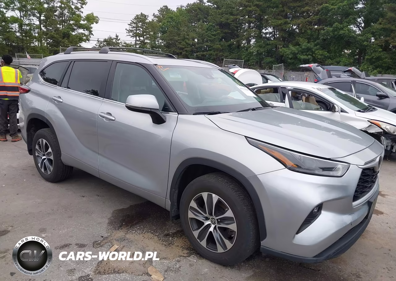 2023 Toyota Highlander Xle