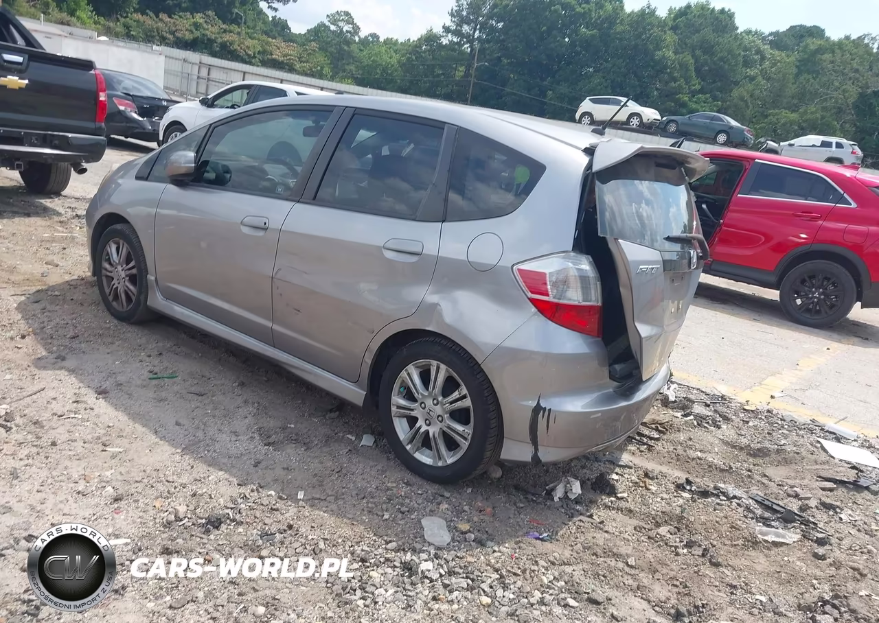 2010 Honda Fit Sport VIN:JHMGE8H4XAS021299 - 3