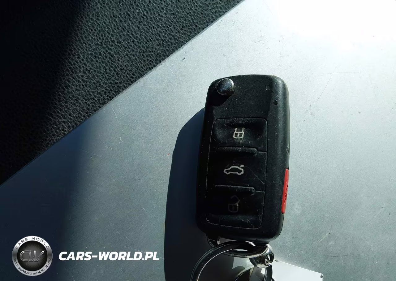 2017 Volkswagen Tiguan 2.0T-2.0T S VIN:WVGAV7AX6HK009307 - 11