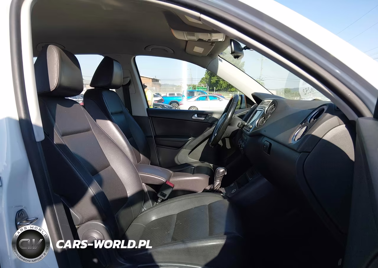 2017 Volkswagen Tiguan 2.0T-2.0T S VIN:WVGAV7AX6HK009307 - 5