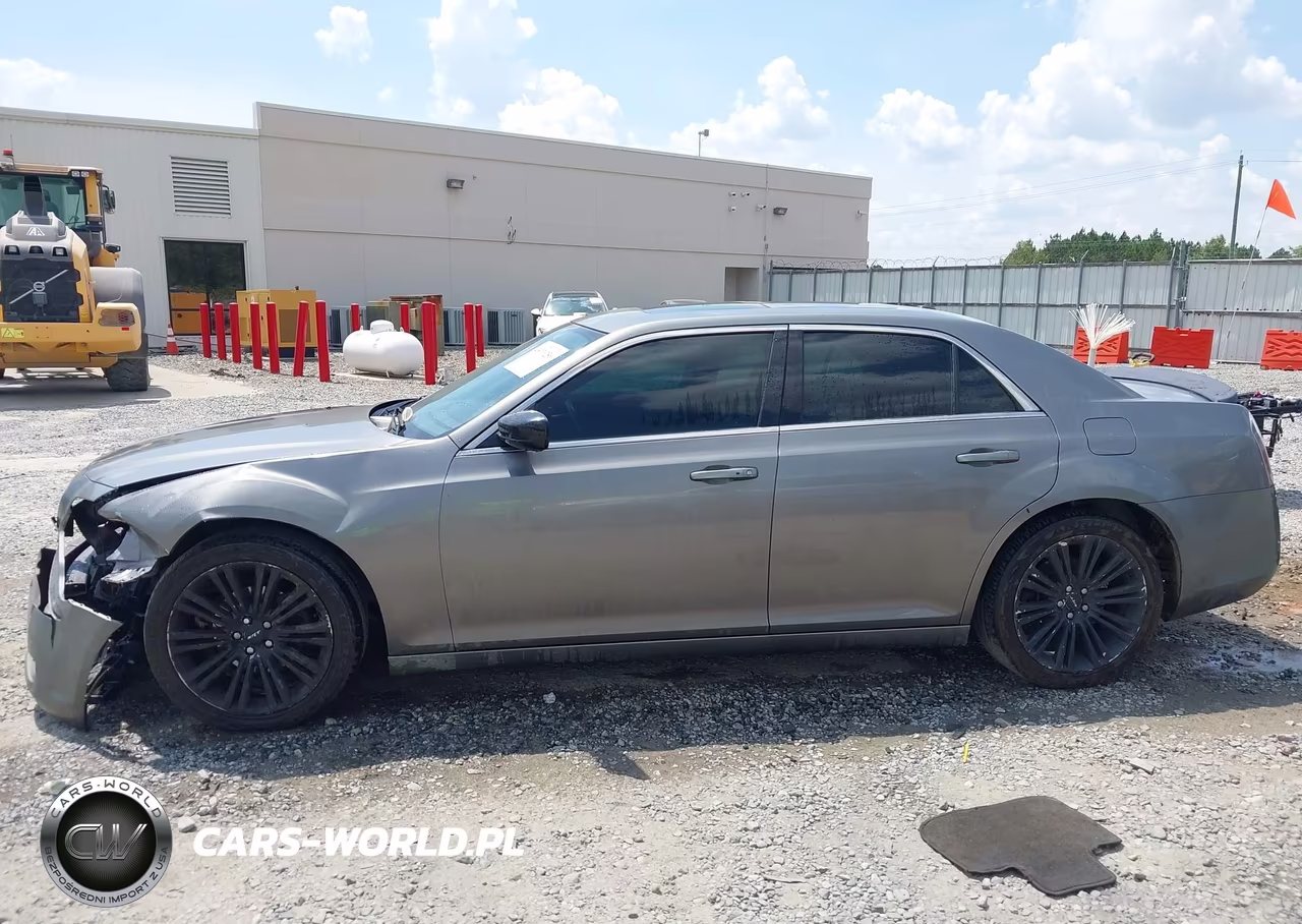 2012 Chrysler 300 S V6 VIN:2C3CCABG4CH142571 - 15