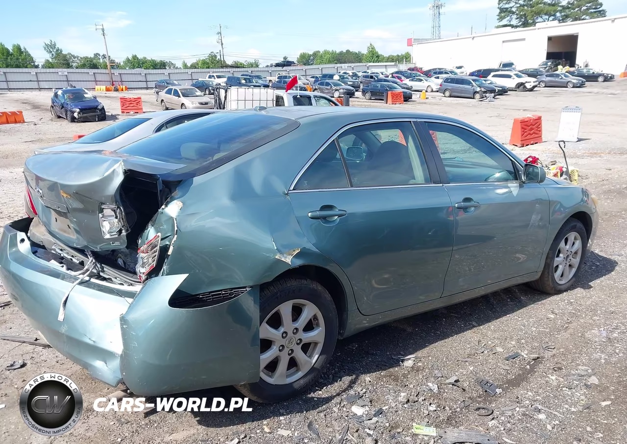 2011 Toyota Camry Le VIN:4T1BF3EKXBU762388 - 6