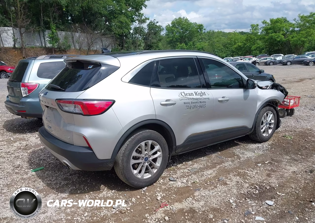 2020 Ford Escape Se VIN:1FMCU0G64LUA08705 - 4