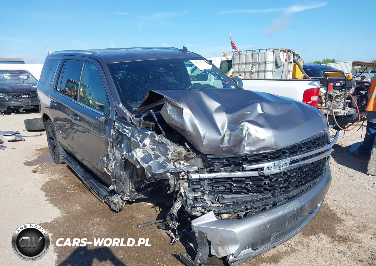 2021 Chevrolet Tahoe 4Wd Ls – zdjęcie 1 z 17
