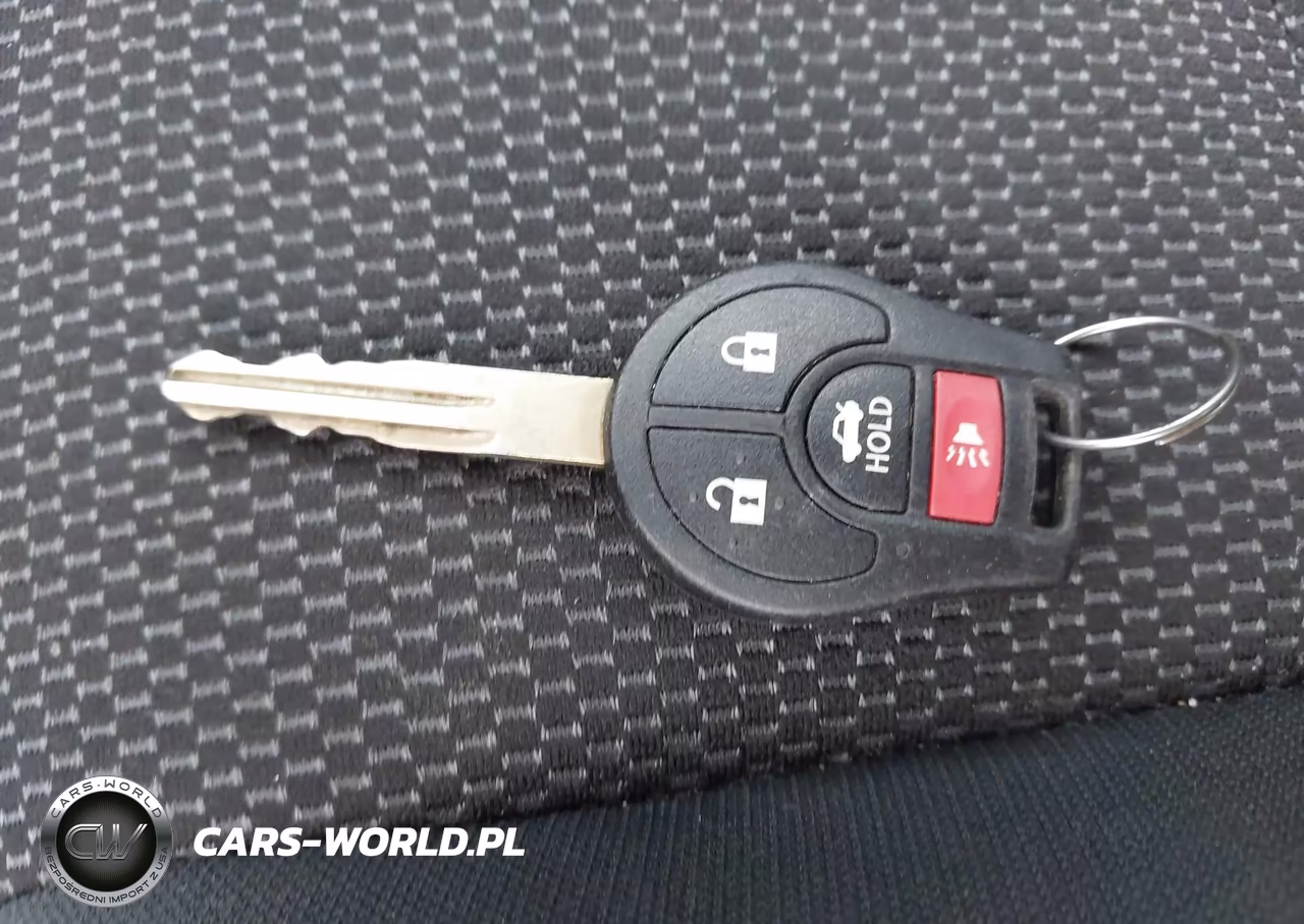 2017 Nissan Sentra S VIN:3N1AB7AP3HY300364 - 11