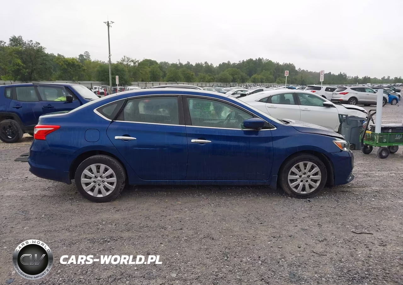 2017 Nissan Sentra S VIN:3N1AB7AP3HY300364 - 13