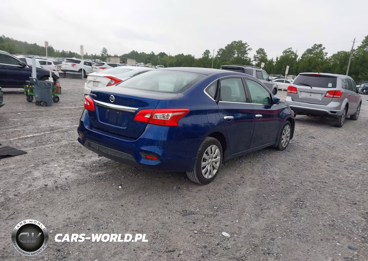 2017 Nissan Sentra S VIN:3N1AB7AP3HY300364 - 4
