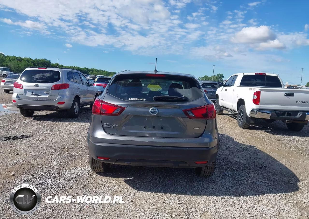 2019 Nissan Rogue Sport S VIN:JN1BJ1CR9KW628938 - 17