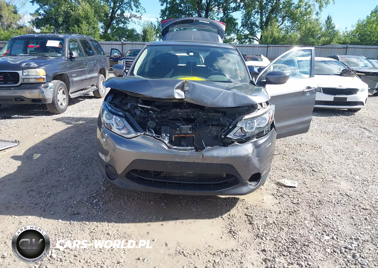 2019 Nissan Rogue Sport S VIN:JN1BJ1CR9KW628938 - 6