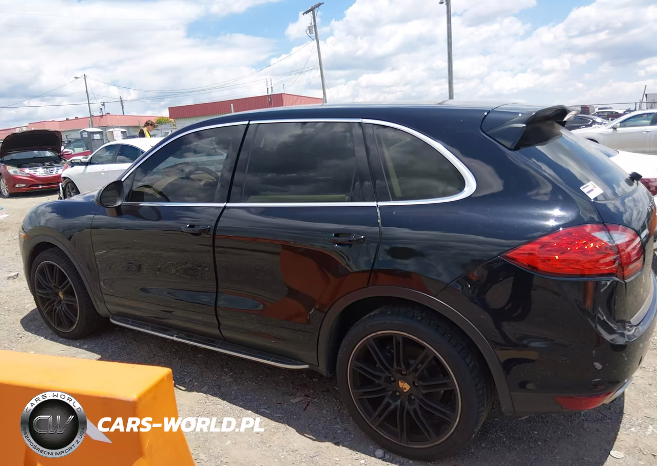 2012 Porsche Cayenne S VIN:WP1AB2A28CLA40337 - 6