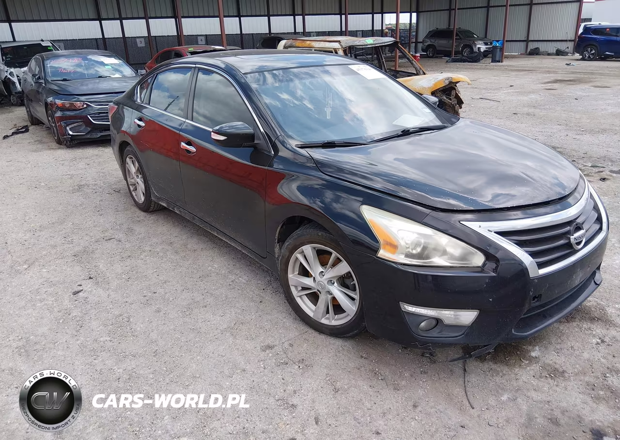 2015 Nissan Altima – zdjęcie 1 z 9