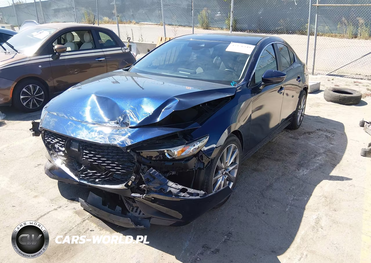 2020 Mazda Mazda3 Select Package VIN:3MZBPACL3LM118705 - 2