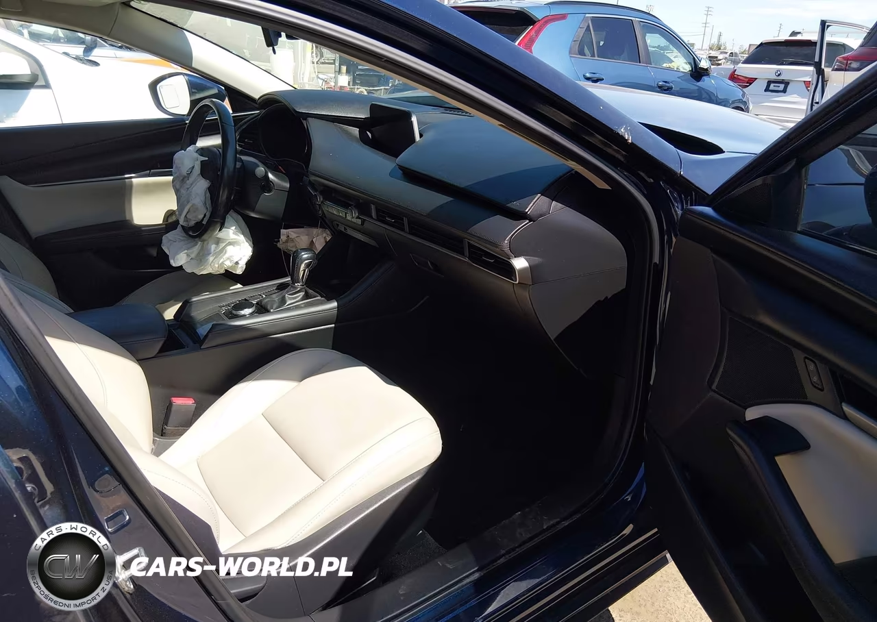 2020 Mazda Mazda3 Select Package VIN:3MZBPACL3LM118705 - 5
