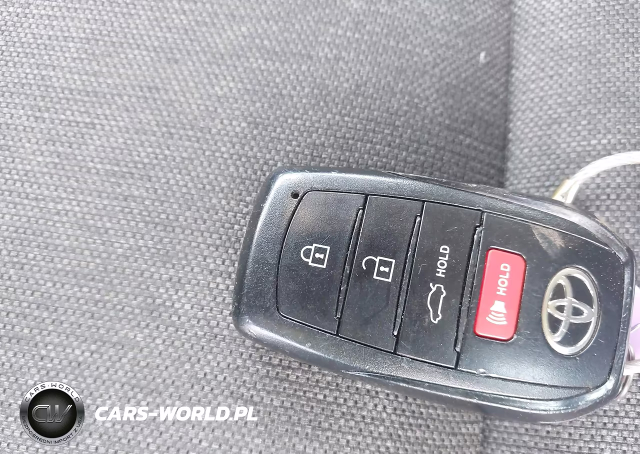 2025 Toyota Camry Le VIN:4T1DAACK4SU013827 - 11