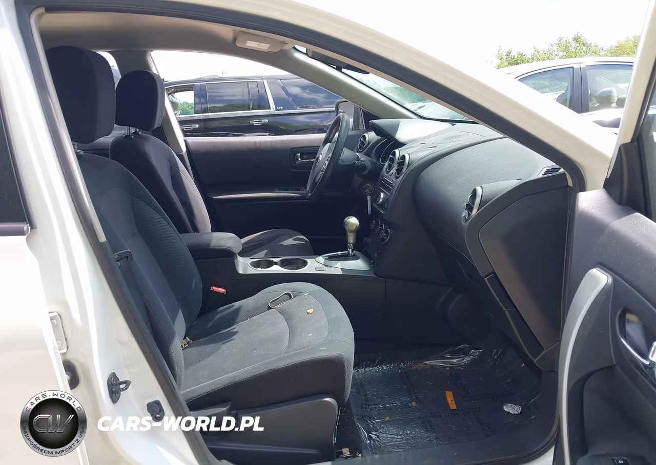 2013 Nissan Rogue S VIN:JN8AS5MV0DW650178 - 5