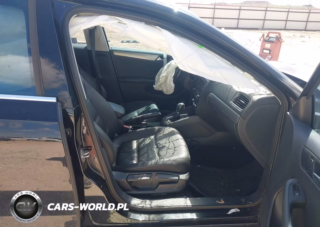 2017 Volkswagen Jetta 1.4T Se VIN:3VWDB7AJ9HM228080 - 5