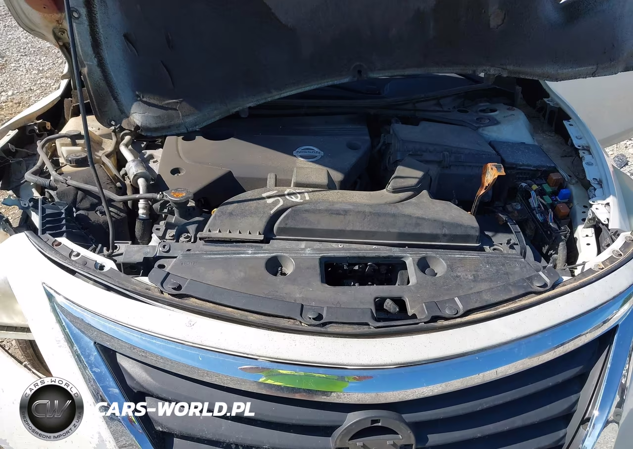 2014 Nissan Altima 2.5 S VIN:1N4AL3AP7EN255270 - 10