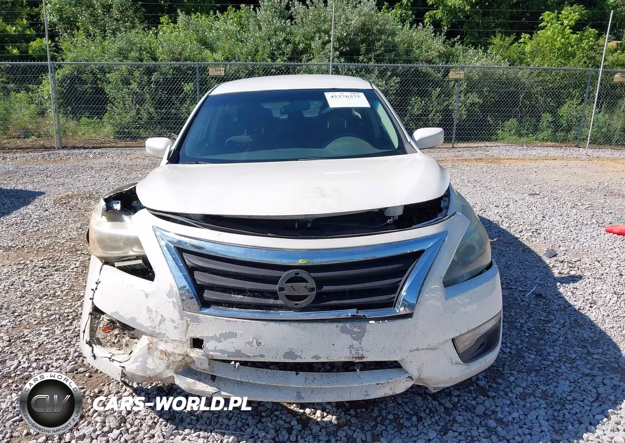 2014 Nissan Altima 2.5 S VIN:1N4AL3AP7EN255270 - 12