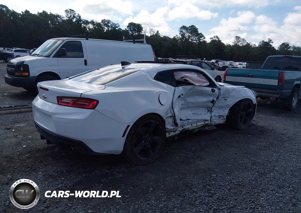 2017 Chevrolet Camaro 1Lt VIN:1G1FB1RS5H0129421 - 4
