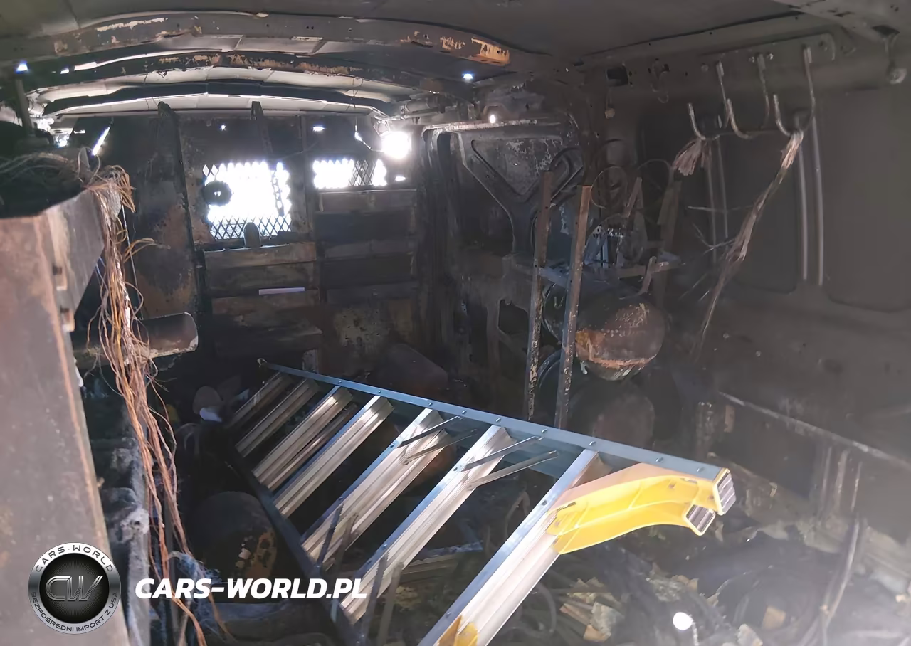 2019 Ford Transit-250 VIN:1FTYR2YM2KKB18604 - 8