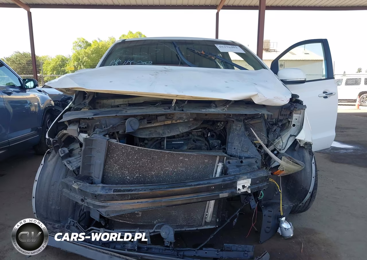 2015 Kia Sedona L VIN:KNDMA5C13F6029420 - 6