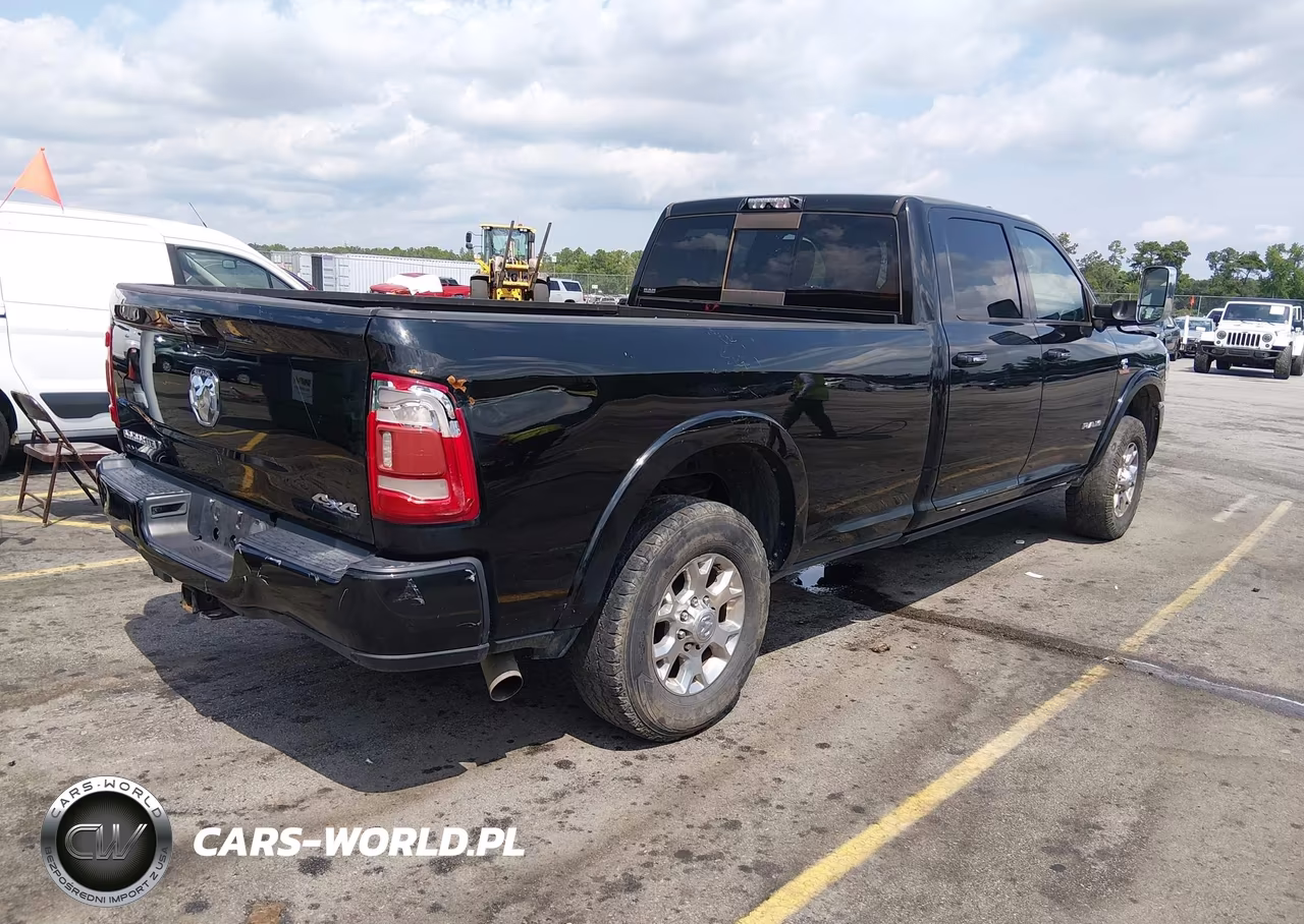 2021 Ram 3500 Laramie 4X4 8' Box VIN:3C63R3JL4MG590080 - 4