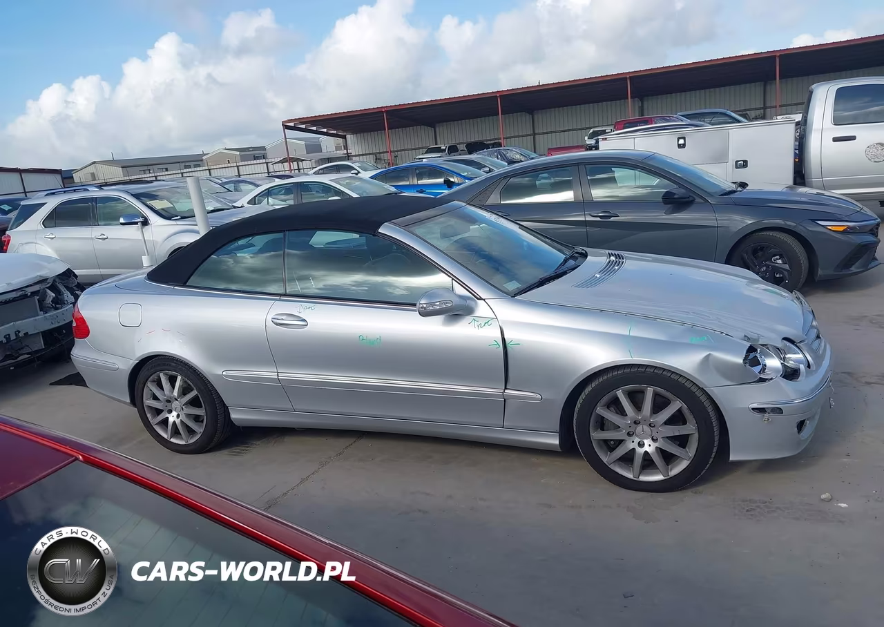 2007 Mercedes-Benz Clk 350 VIN:WDBTK56F17F212623 - 13