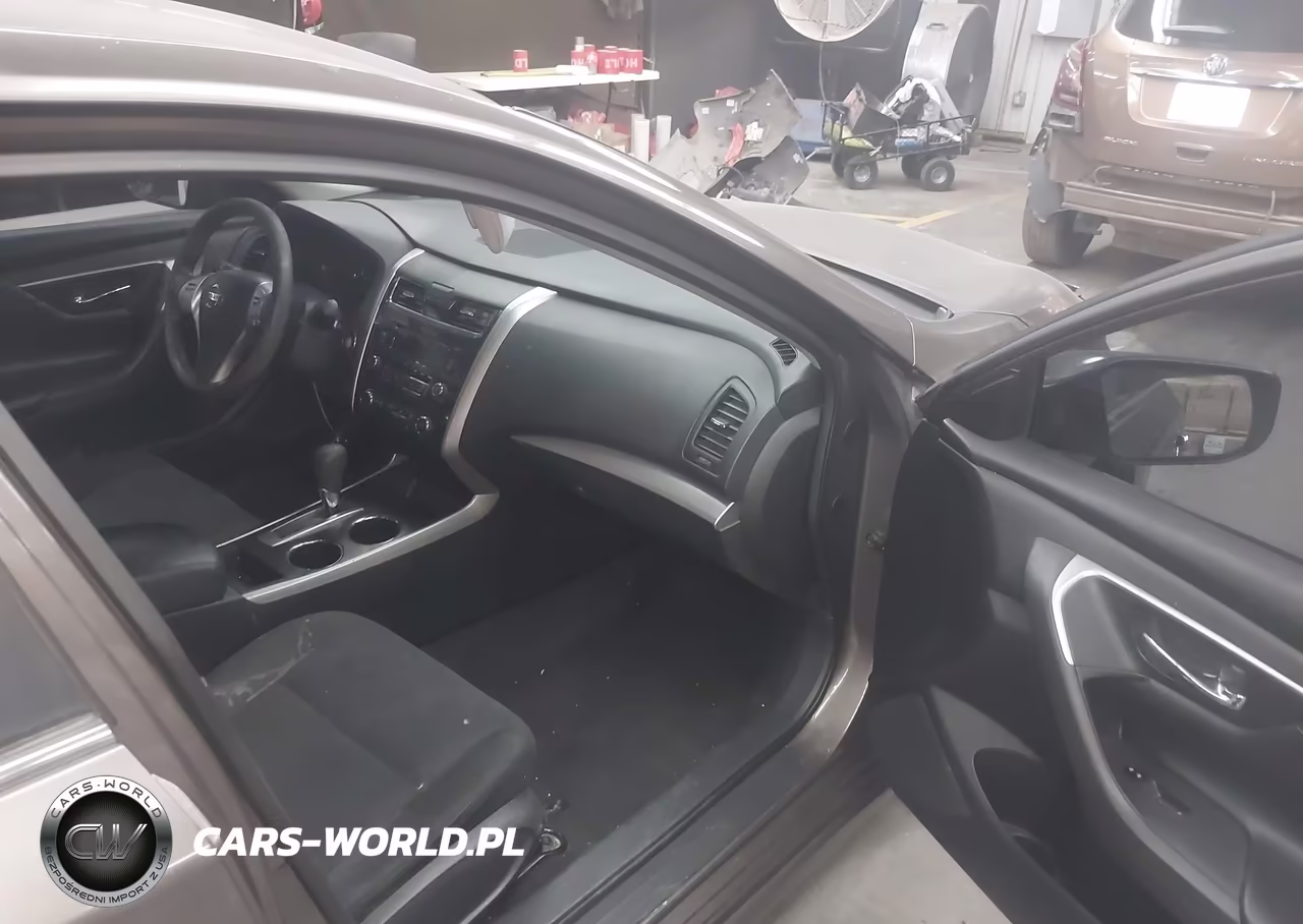 2015 Nissan Altima 2.5 S VIN:1N4AL3AP8FC578420 - 5