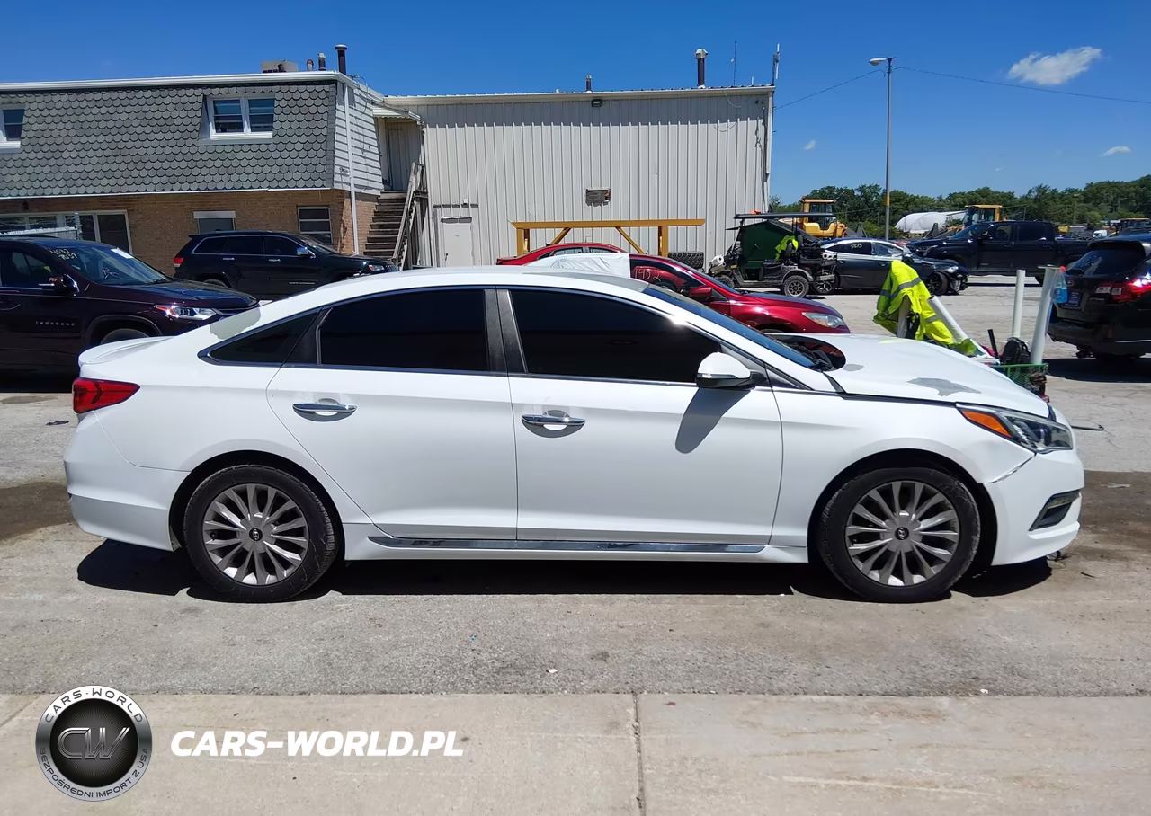 2015 Hyundai Sonata Limited VIN:5NPE34AF1FH102247 - 14