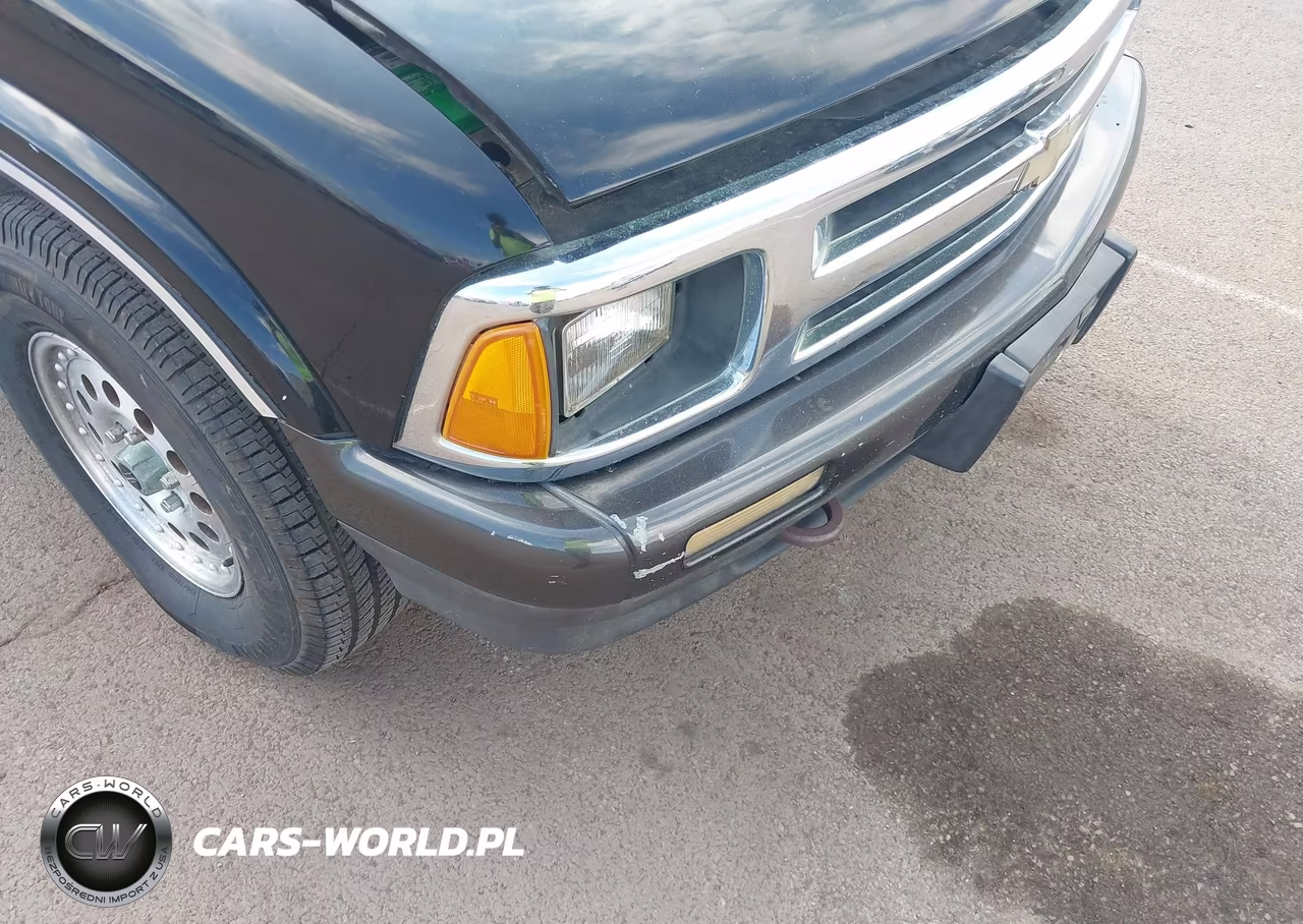 1994 Chevrolet S Truck S10 VIN:1GCDT19W3R8114658 - 6