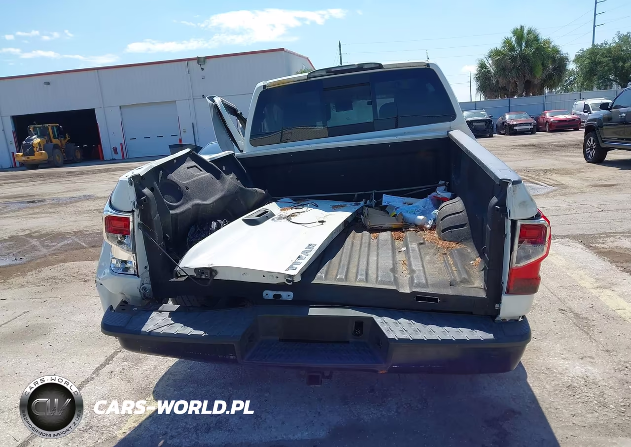 2019 Nissan Titan S VIN:1N6AA1EK7KN530986 - 17