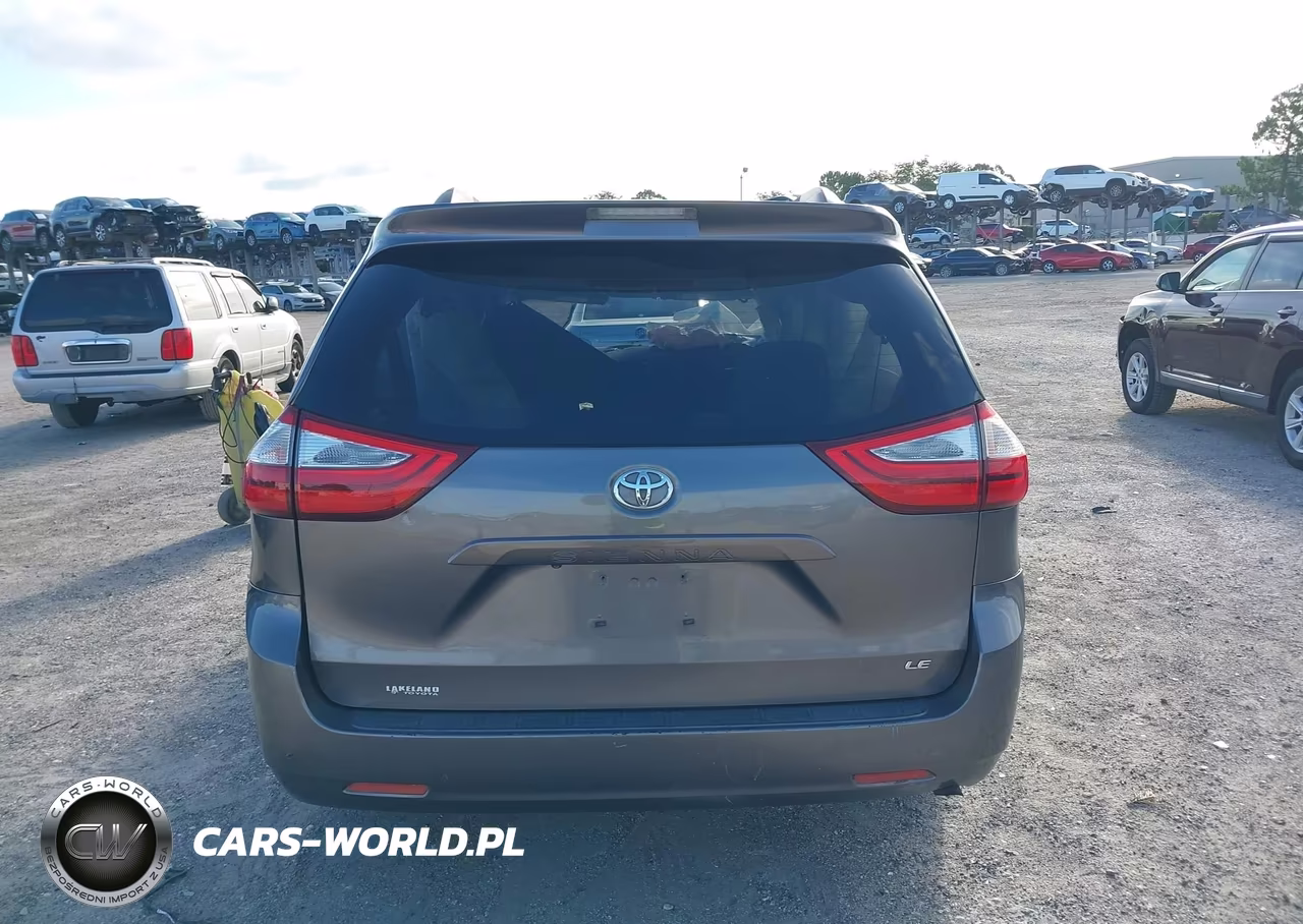 2015 Toyota Sienna Le 8 Passenger VIN:5TDKK3DC1FS621553 - 15