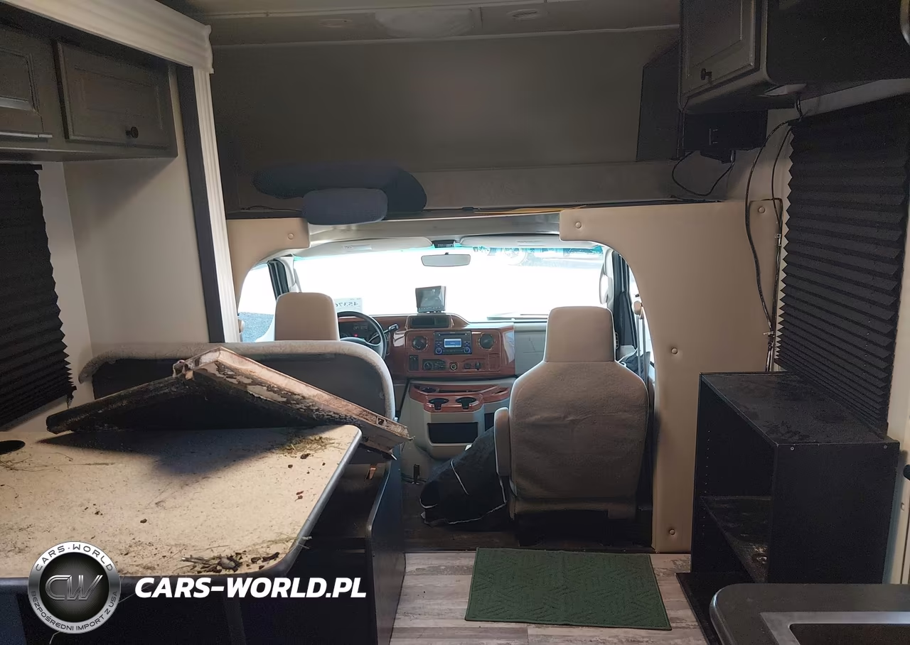 2011 Ford E-450 Cutaway VIN:1FDXE4FS1BDA80206 - 5