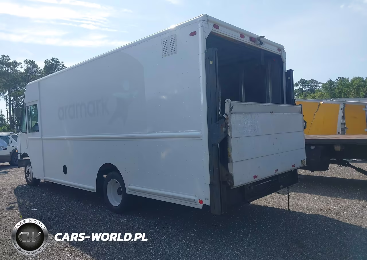2007 Freightliner Chassis M Line Walk-In Van VIN:4UZAAPBW77CY18728 - 14