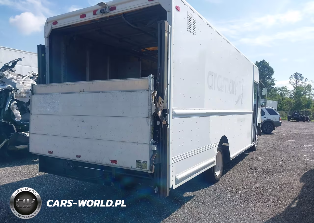 2007 Freightliner Chassis M Line Walk-In Van VIN:4UZAAPBW77CY18728 - 4