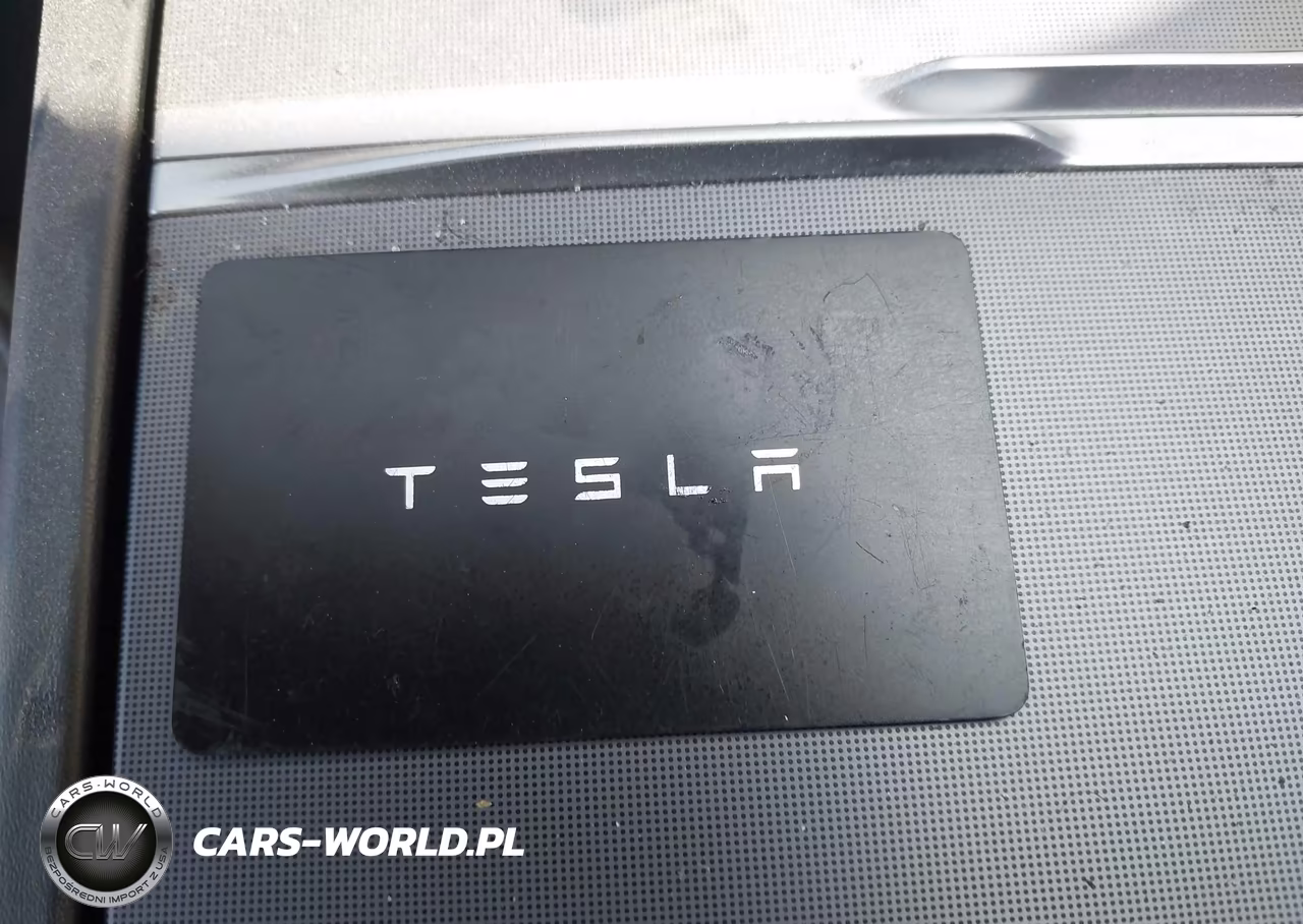 2025 Tesla Model 3 Long Range Rear-Wheel Drive-Standard Rear-Wheel Drive VIN:5YJ3E1EA4SF904685 - 11