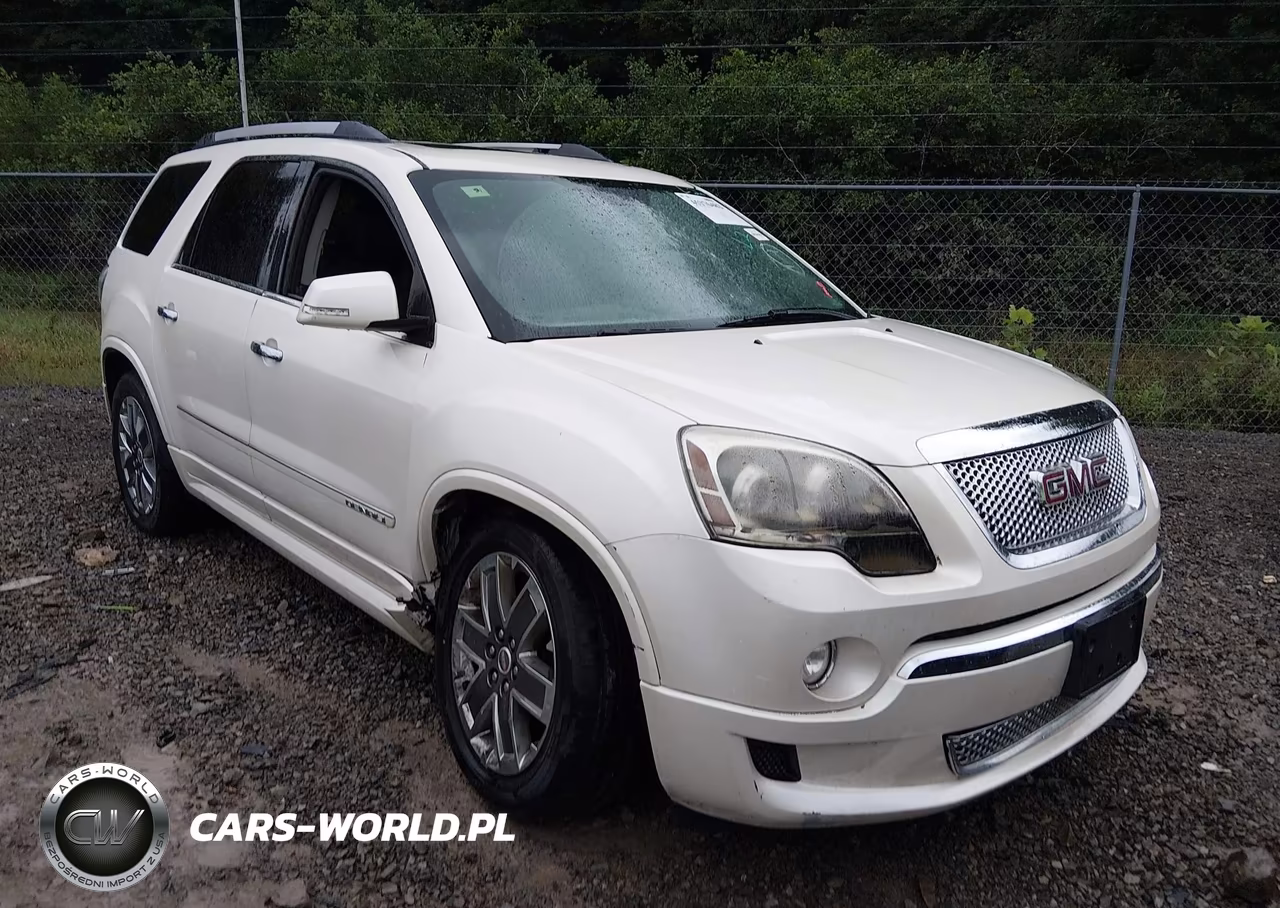2011 GMC Acadia Denali