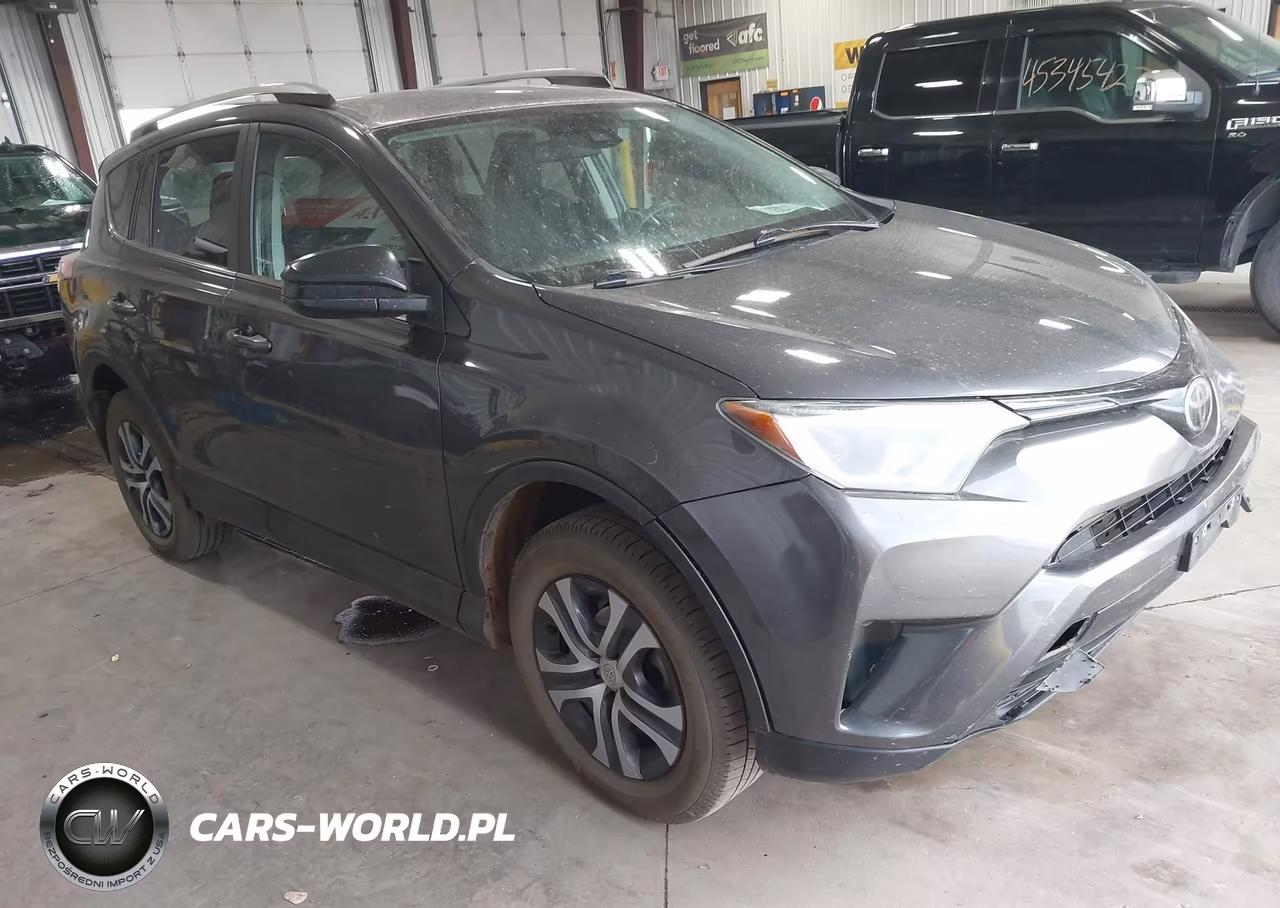 2017 Toyota Rav4 Le – zdjęcie 1 z 15