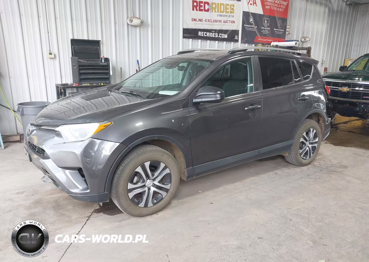 2017 Toyota Rav4 Le VIN:2T3BFREV5HW656167 - 2